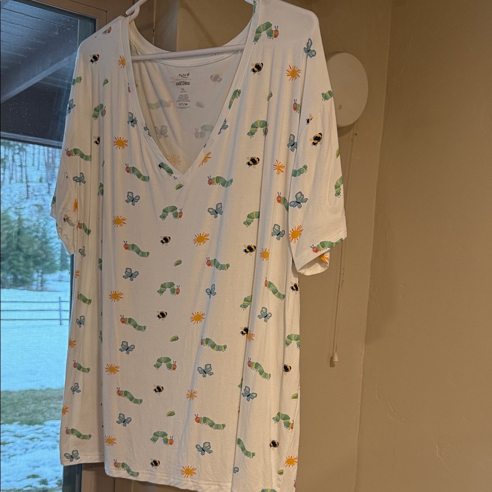 Womens kyte baby v neck shirt